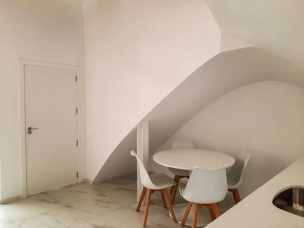 Termas Romanas Allon by Seaward Suites
