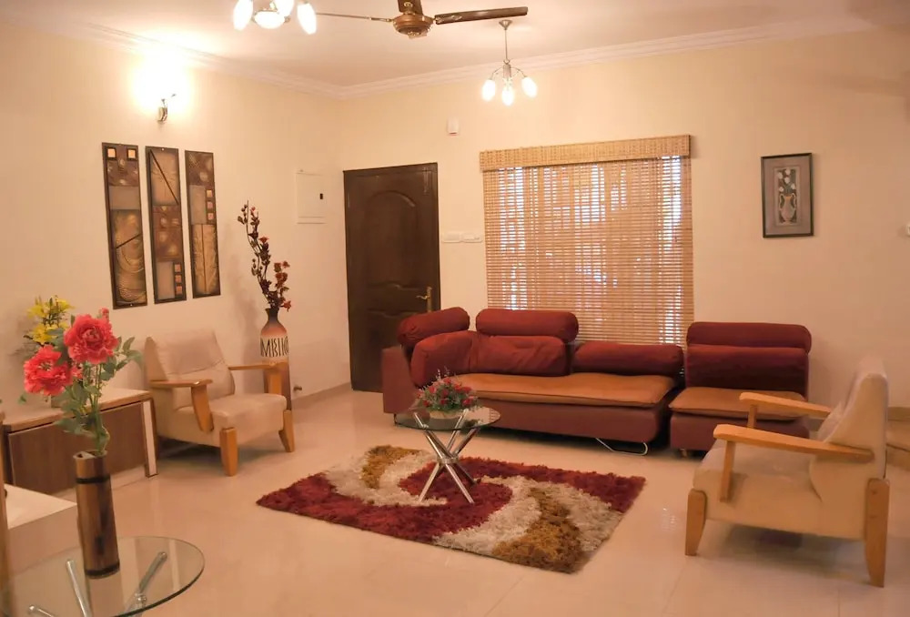 Aster Vue Service Apartment