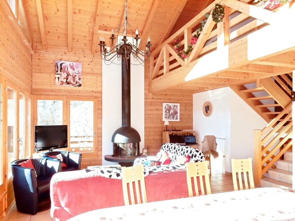 Chalet With 3 Bedrooms in Veysonnaz, With Wonderful Mountain View, Fur