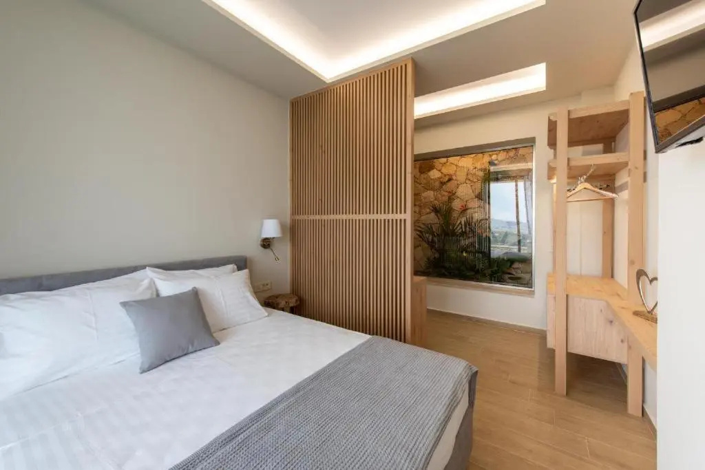 Pietra Caves Suites