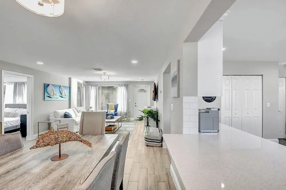 Fully Updated Home Sleeps 8 5 Min to the Beach!