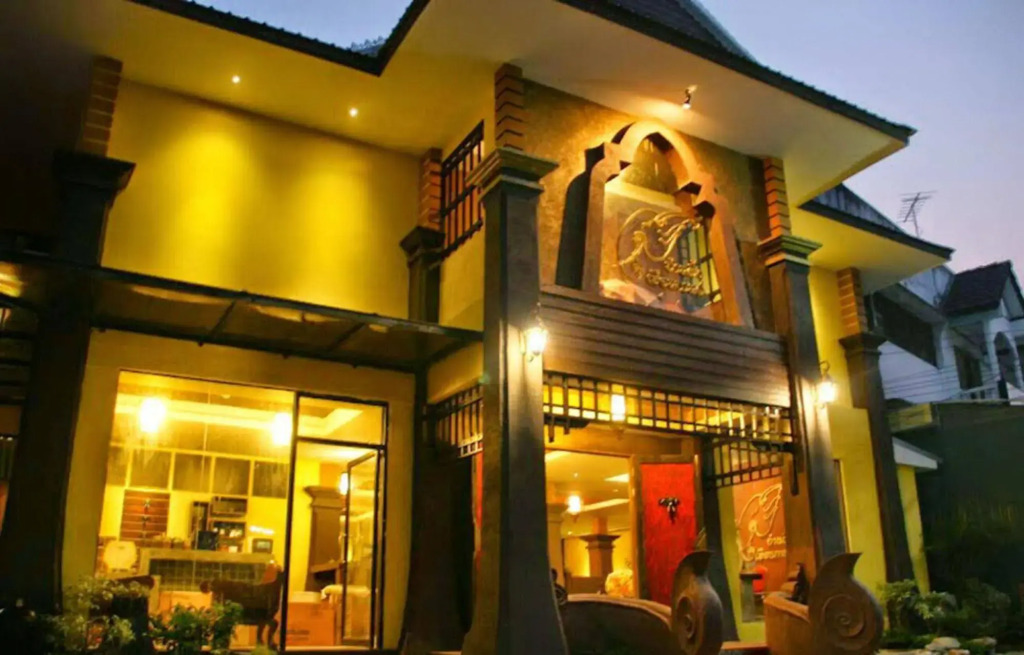 Banphung Hernkarn Resort