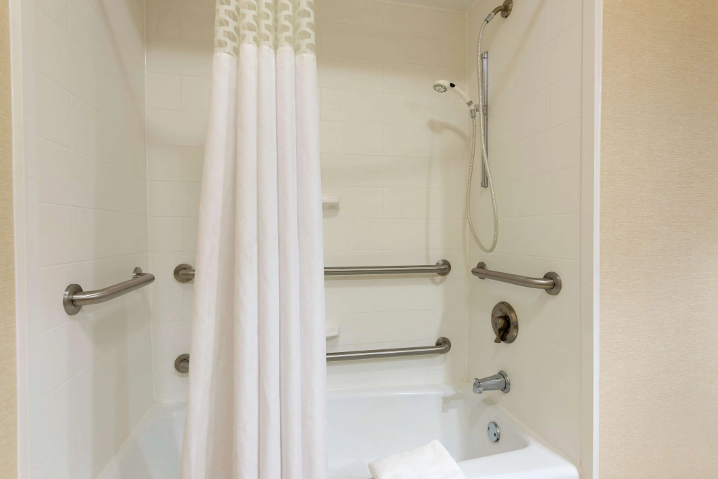 Hampton Inn Kent/Akron Area