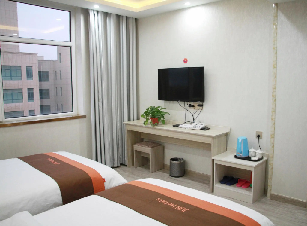 Jun Hotel Gansu Lanzhou New District Jinger Road Asia Pacific World Trade Plaza