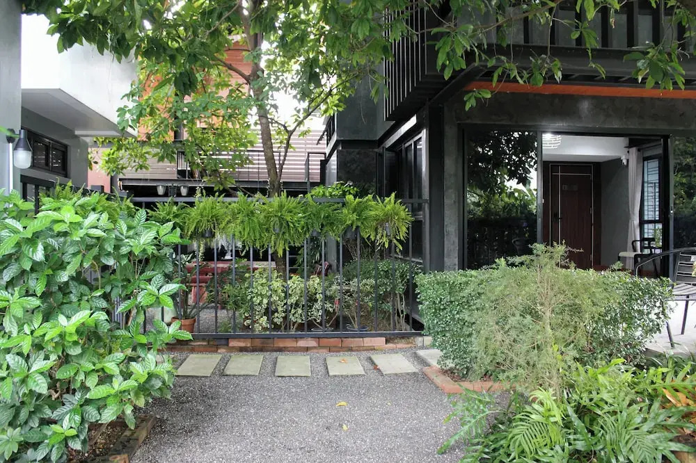 The Melatonin Hostel - จองห้อง ROOM
