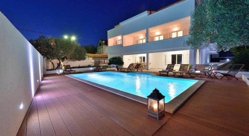 Villa Nodi