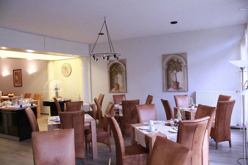 Hotel am Schloss Broich