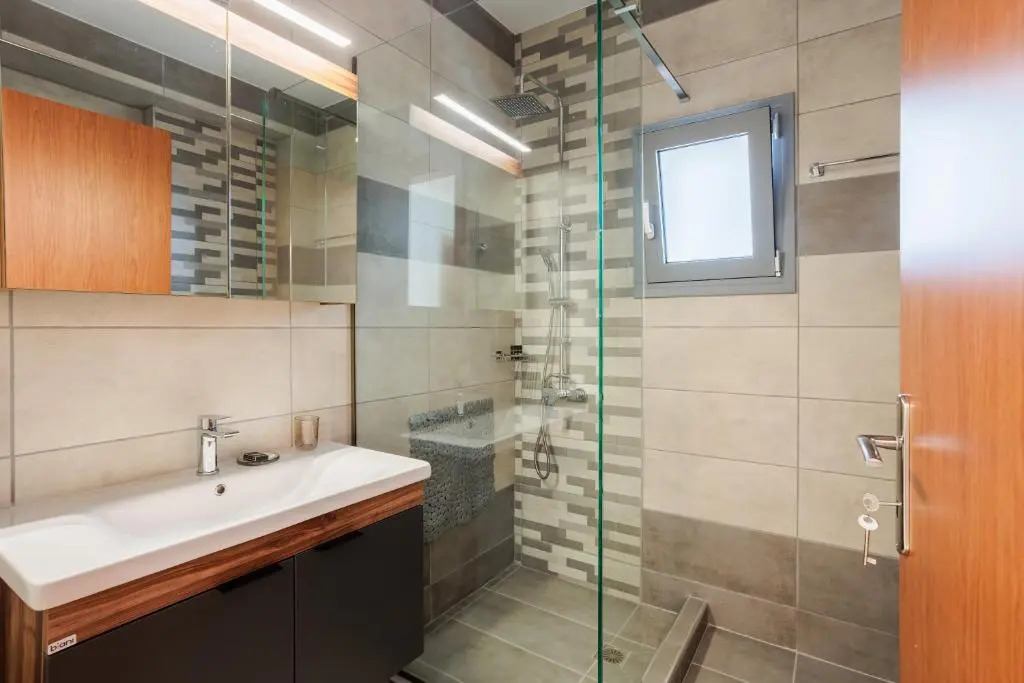 Georgia seaview apartment B1