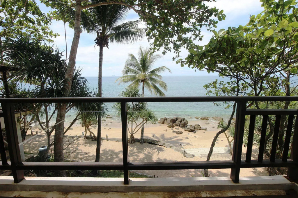 Moonlight Bay Resort
