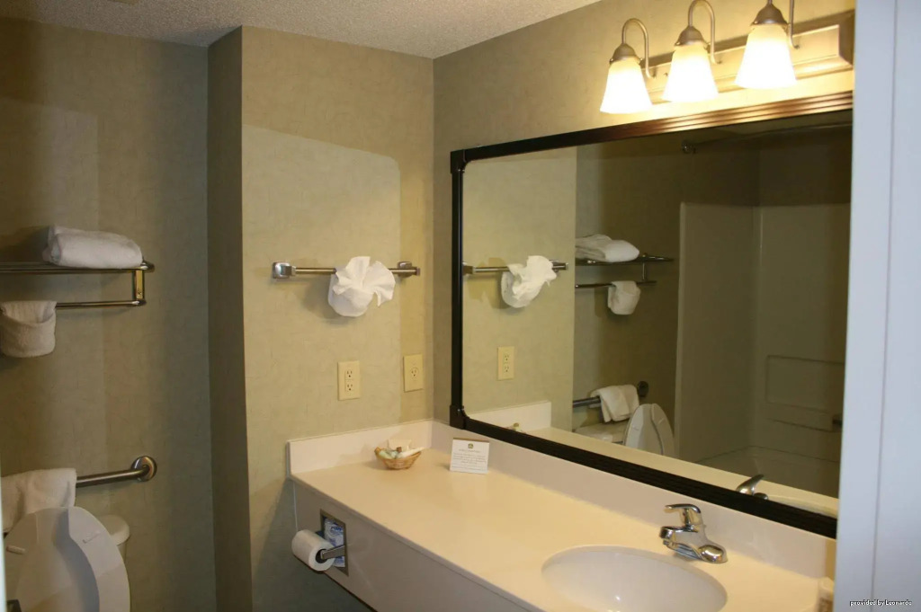 The Windstar Hotel - Emerald Isle, Swansboro