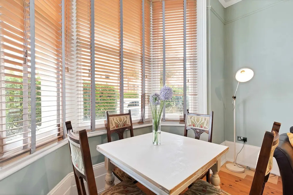 Sunny Regency Apartment