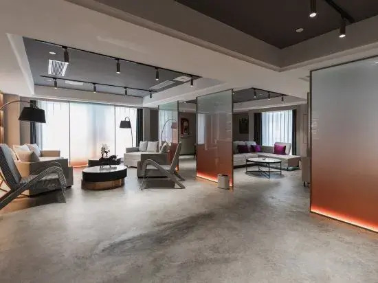 Sunyear Hotel