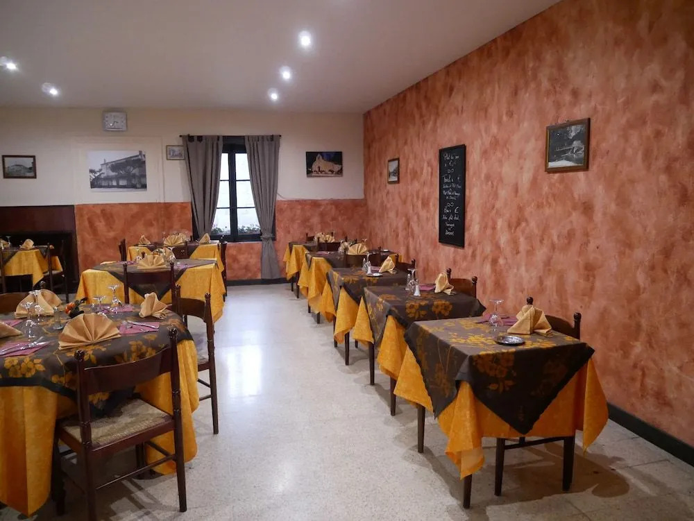 HOTEL HOSTELLERIE DES VOYAGEURS