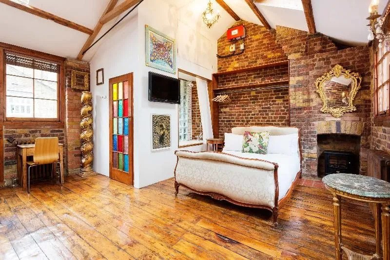 Veeve - Quirky Teesdale Mews