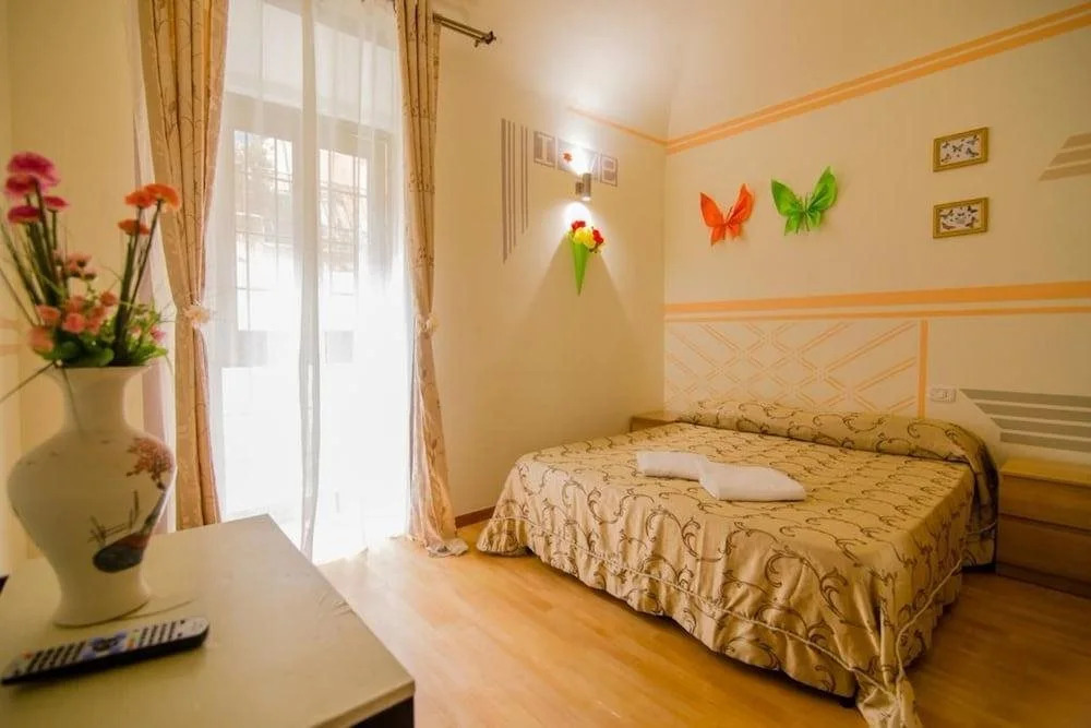 ROMA PARADISO GUEST HOUSE