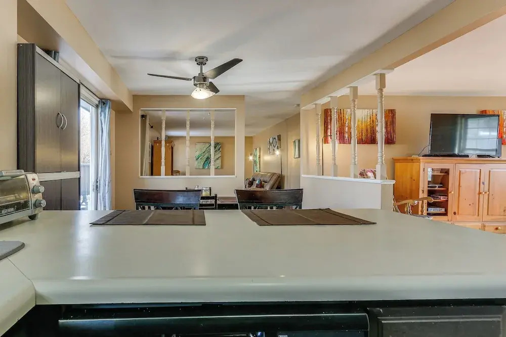4 Mi to Dtwn Loveland: Home w/ Hot Tub & Yard