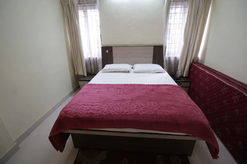 Hotel Mysore Gateway