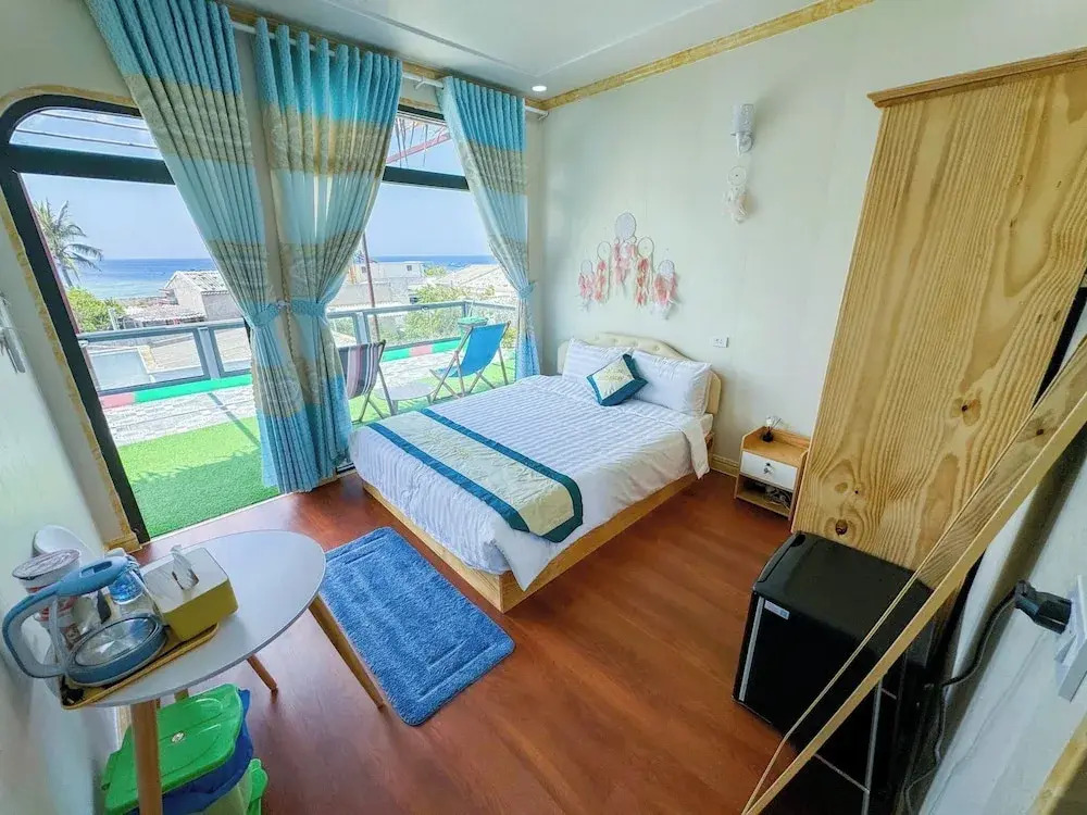 Hoa Nắng Homestay - Đảo Phú Qúy