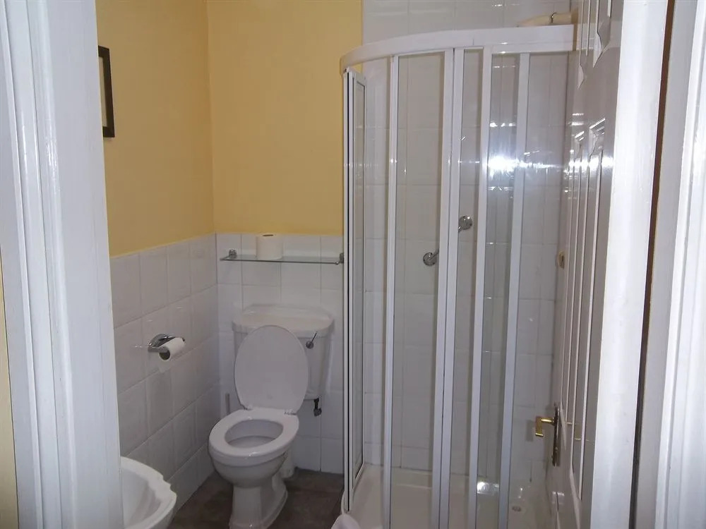 Donnybrook Lodge B&B