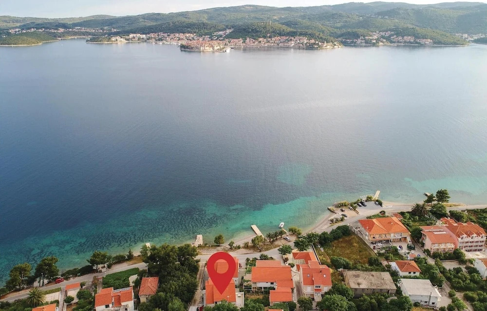 Stunning Home in Kuciste-perna With Wifi and 2 Bedrooms