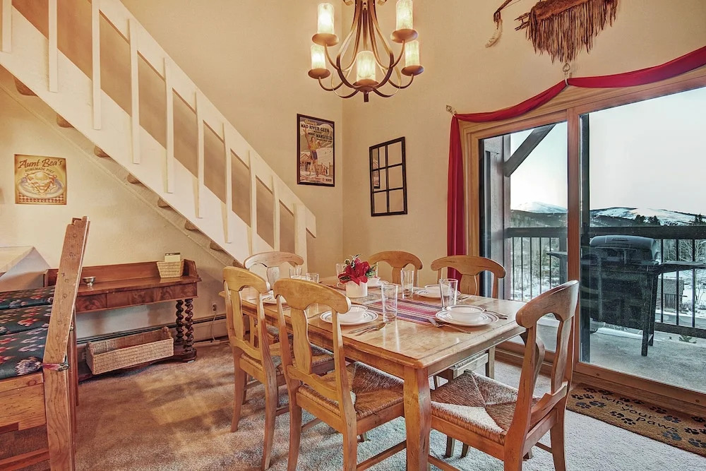 Longbranch 318 - 3 Br Condo
