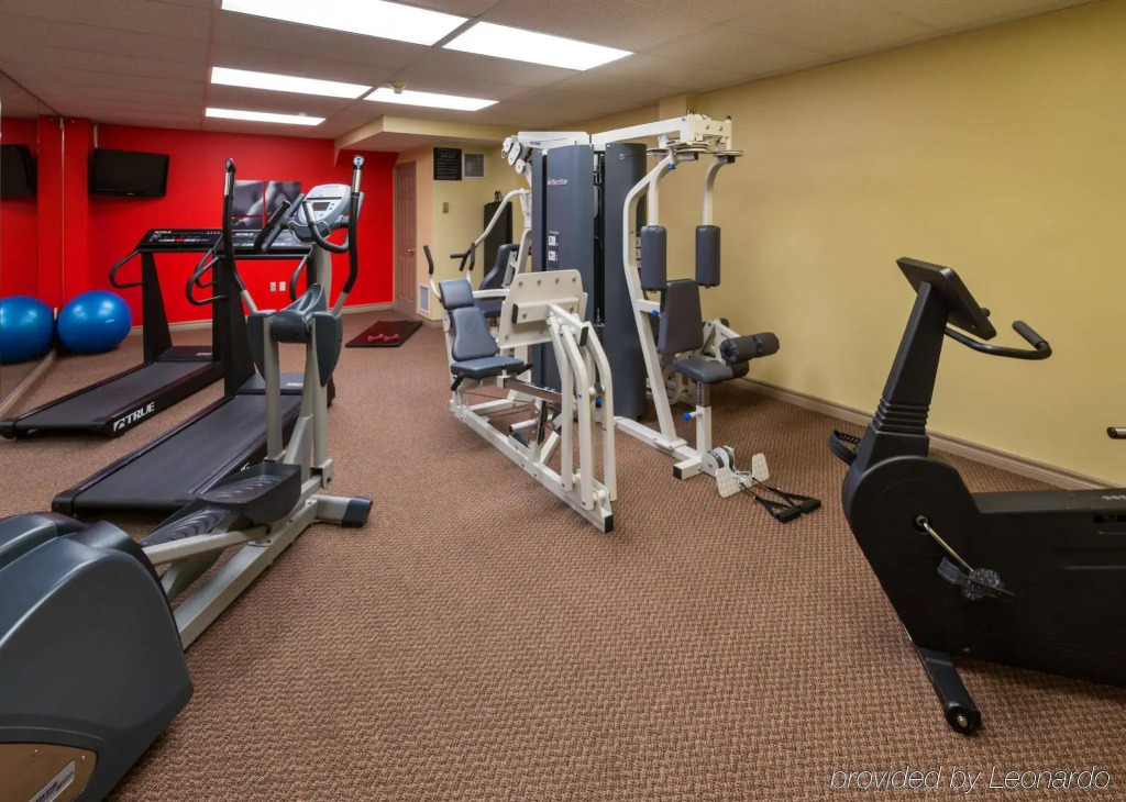 Quality Inn & Suites Oakville-Mississauga