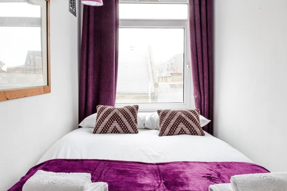 Ideal 2 Bedroom In Well Connected Stratford