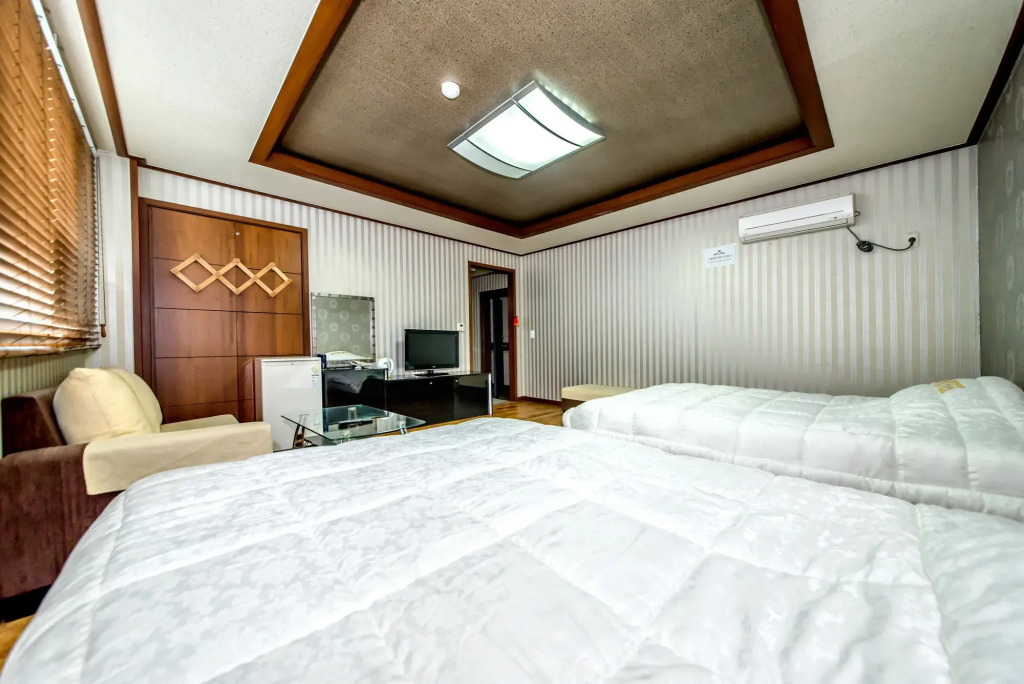 Gukje Hotel