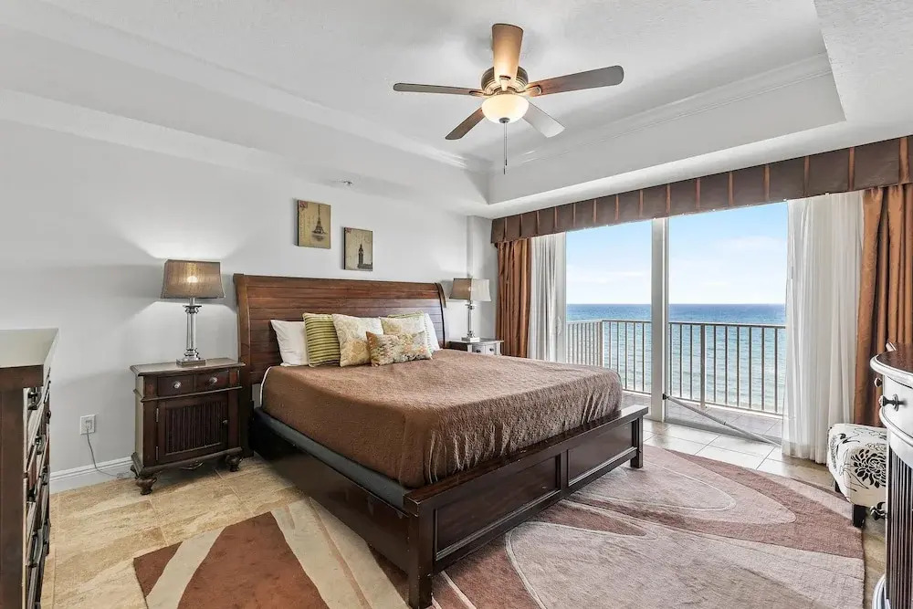 Sanibel 1104
