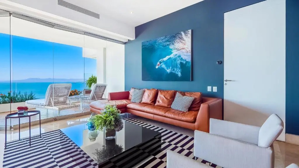 Avalon 907 Modern, Spacious / 9th F Private Pool