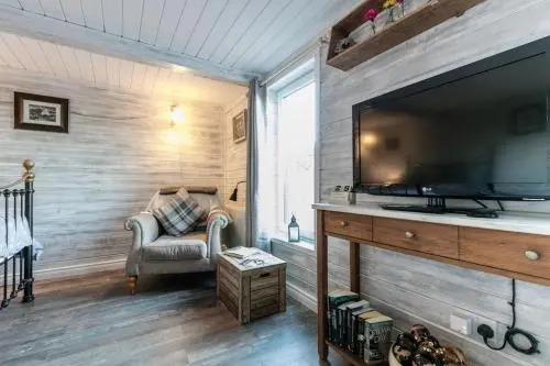 Loughview chalet