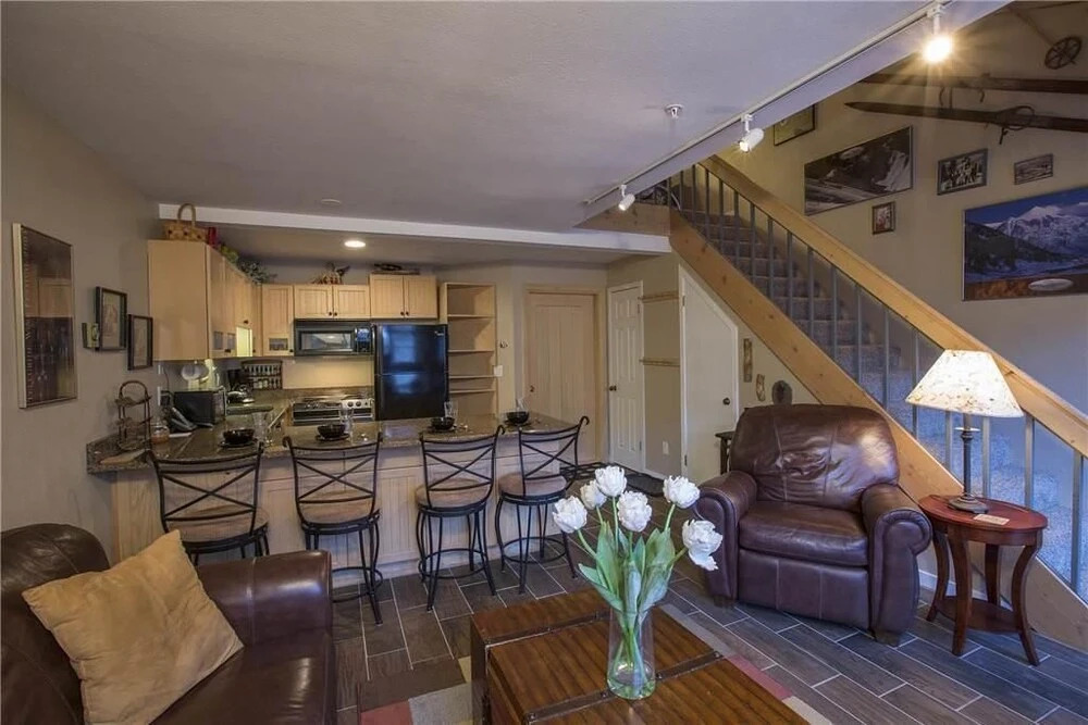 Columbia Place Condominium