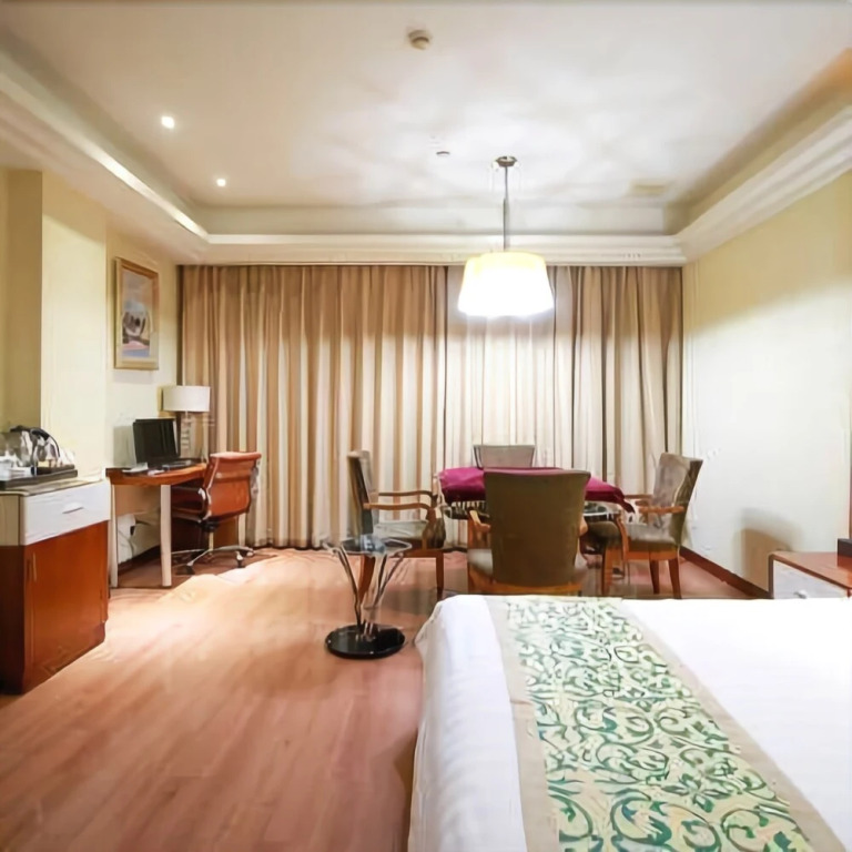 Meigaomei Hotel (Yongkang Automobile East Station International Convention and Exhibition Center)
