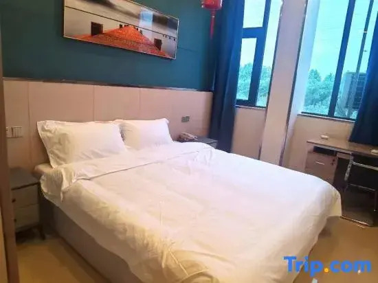 Zhengzhou Yulong Hotel