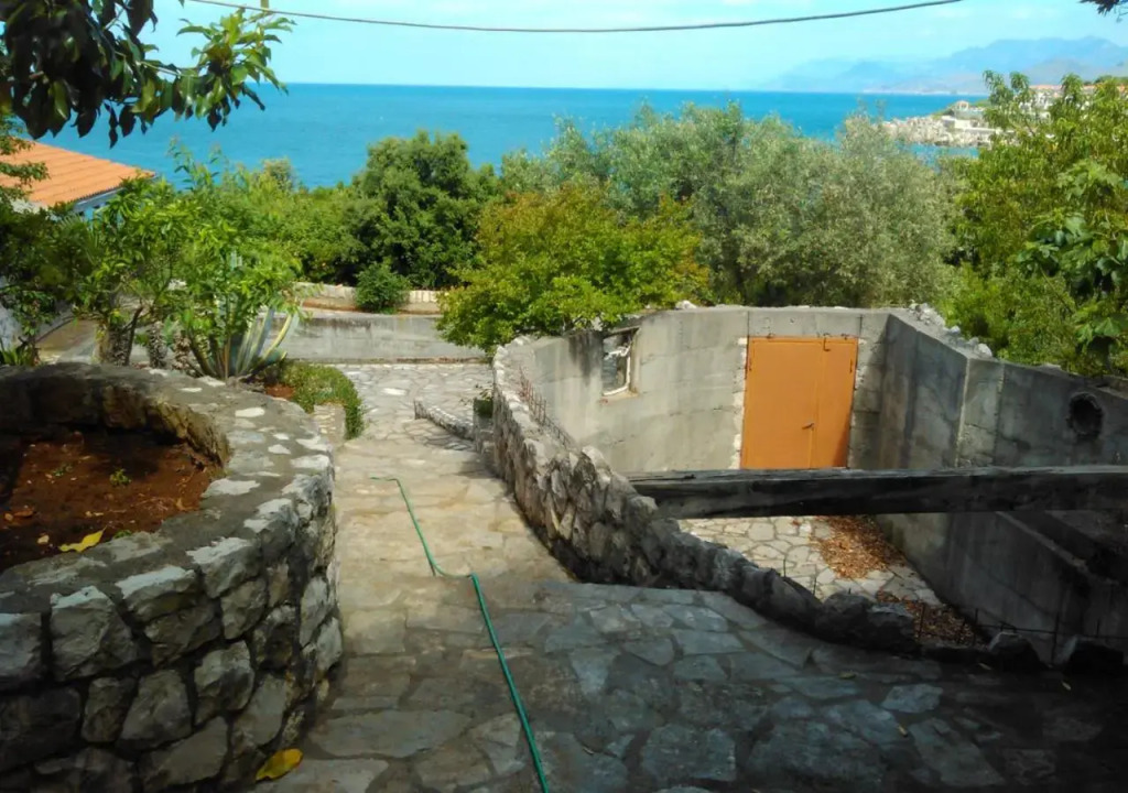 STONE HOUSE “MEDITERRANEO”