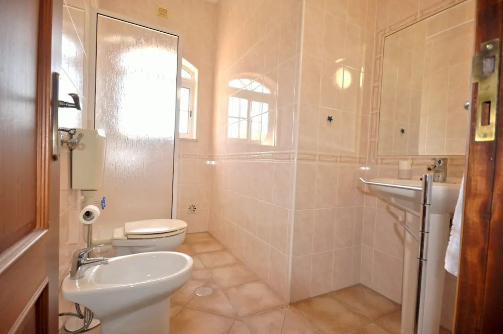 Large Country Villa With Private Pool, Vilamoura