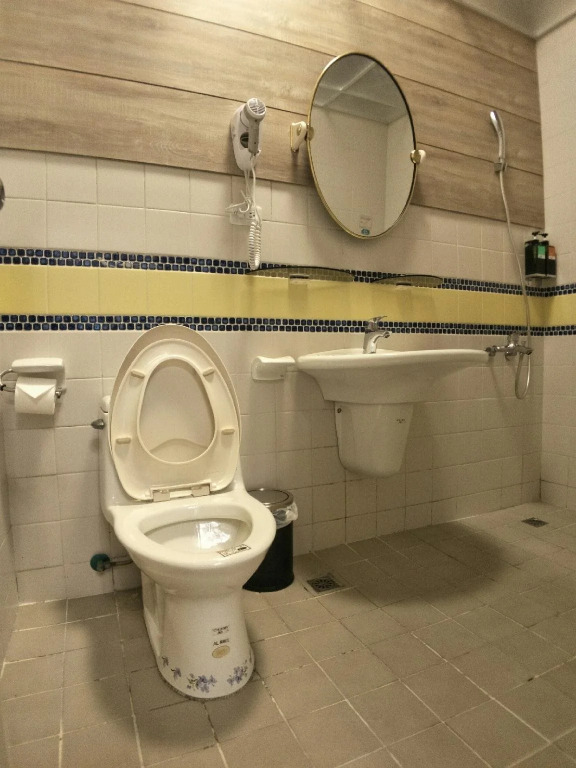 Saint Hostel