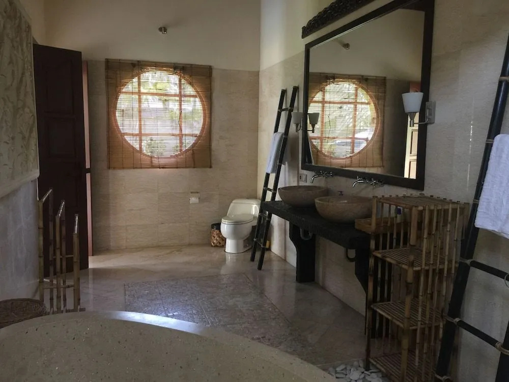 Ayana Villa