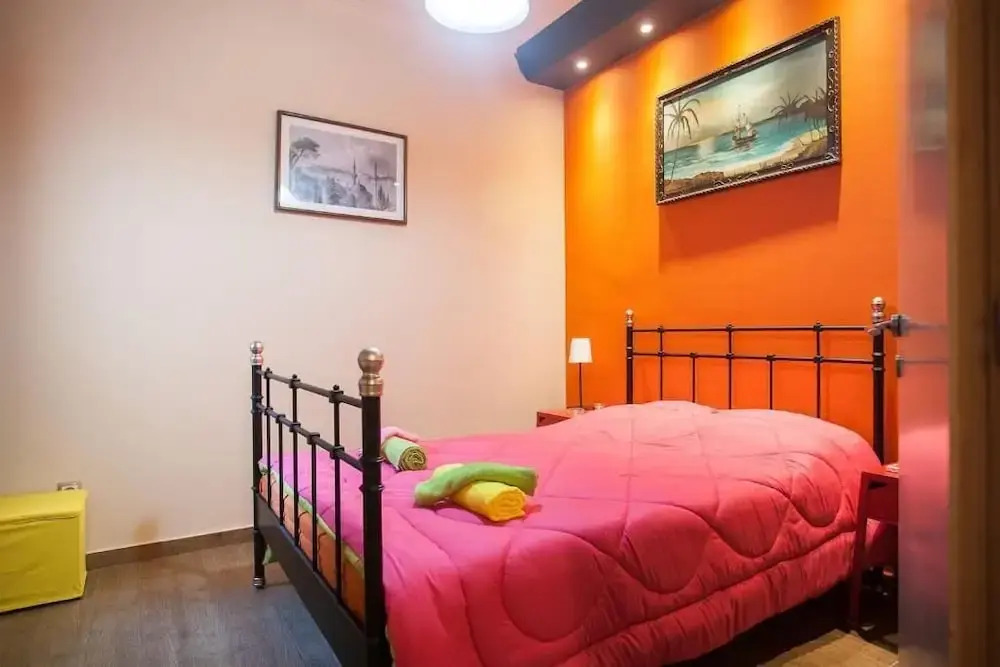Lovely 4 Double Bed Flat