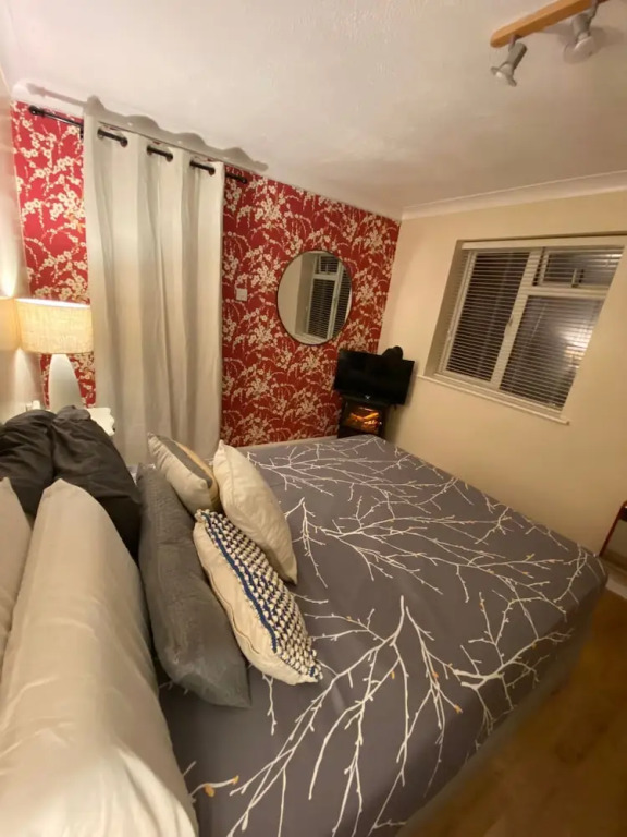 Stunning 1-bed Apartment in Bracknell