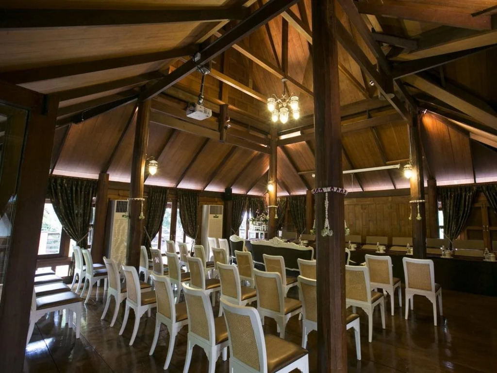 Tewa Boutique Hotel