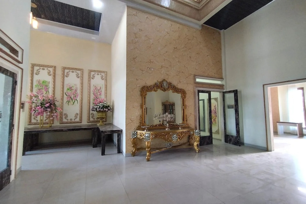 RedDoorz near Islamic Center Jambi