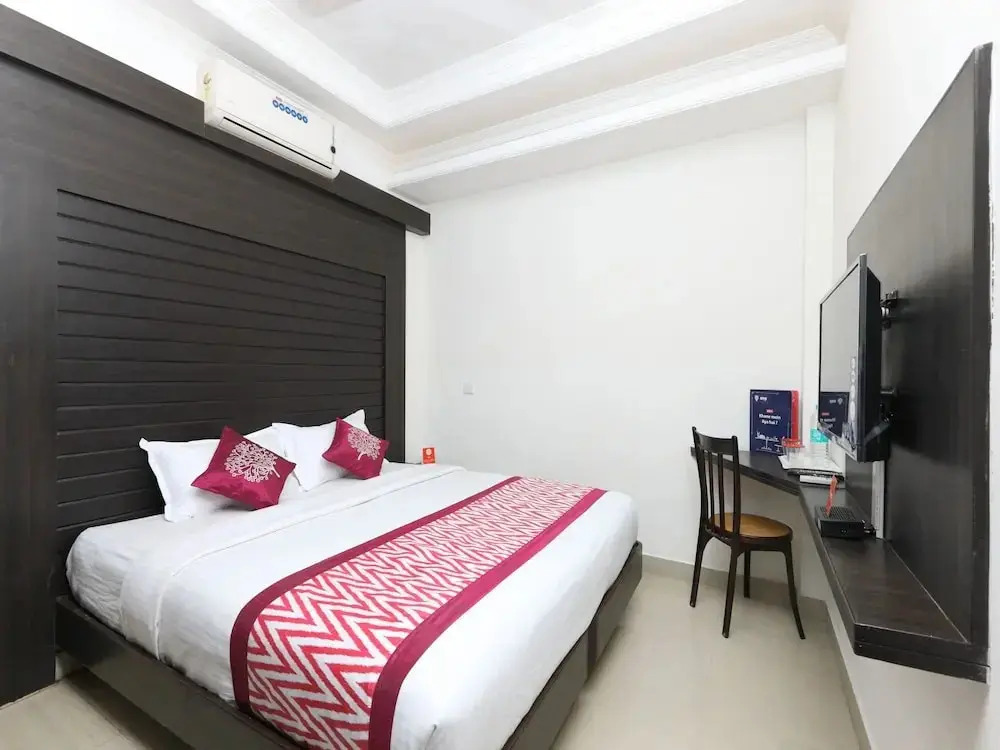 OYO Rooms Poonamallee BLR MAA Highway