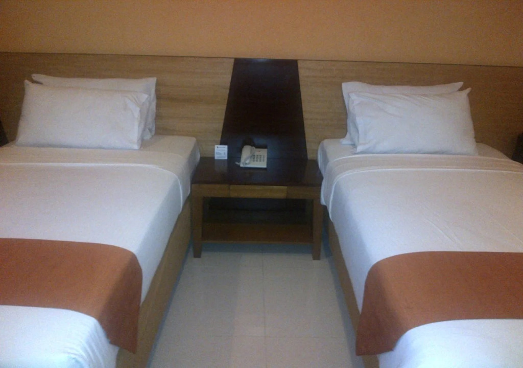 Wonua Monapa Hotel Resort