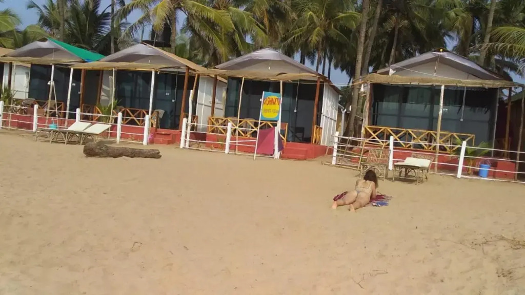 Kashinath Beach Huts