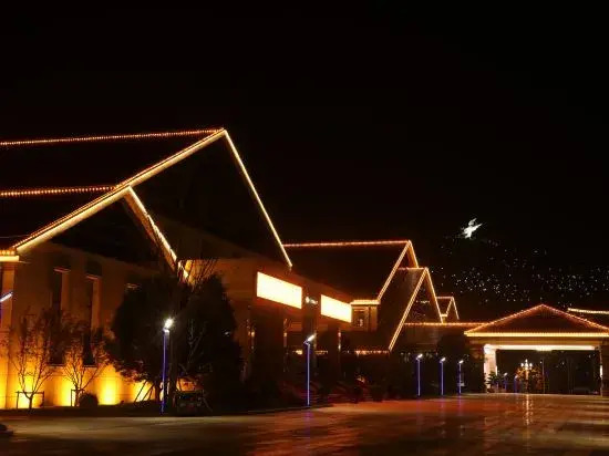 Fengcheng International Hotel