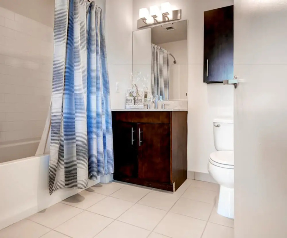 Global Luxury Suites at Raritan