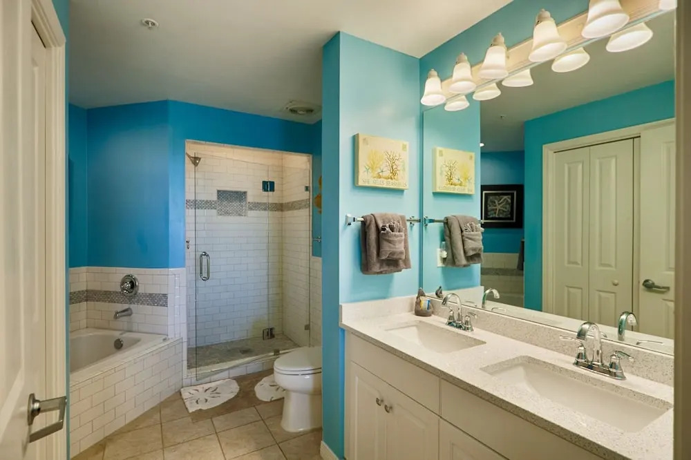 Gulfside 404 - 3 Br condo by RedAwning