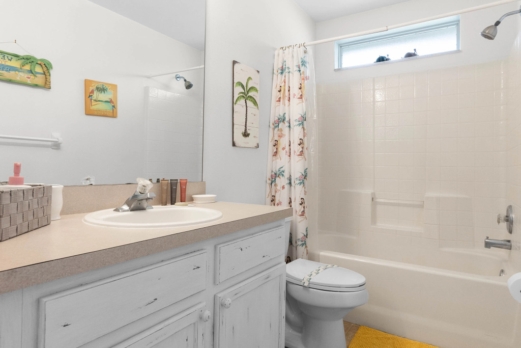 4 Bedroom 2 Bathroom Manors Westridge 411 Ld