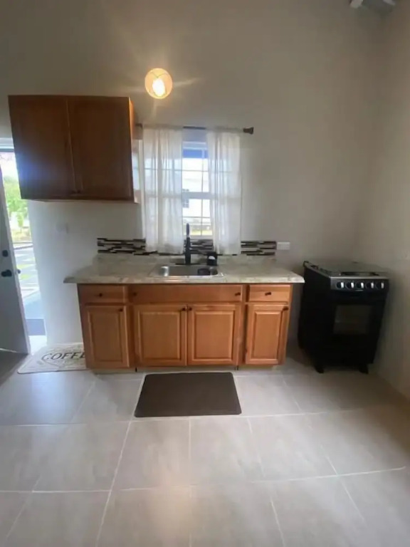 Vees Country Apartments